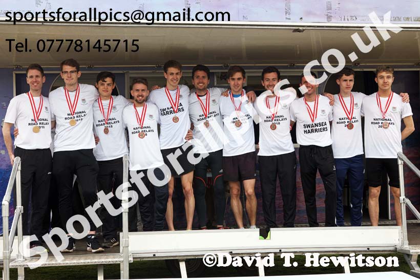 Senior mens 12 Stage Relay, ERRA 12 and 6 Stage Relays, Sutton Coldfield. Photo: David T. Hewitson/Sports for All Pics
